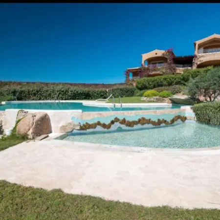 Supreme Location With Pool At Cala Sassari *