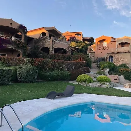 Hébergement de vacances Supreme Location With Pool At Cala Sassari Marinella (Sardinia)